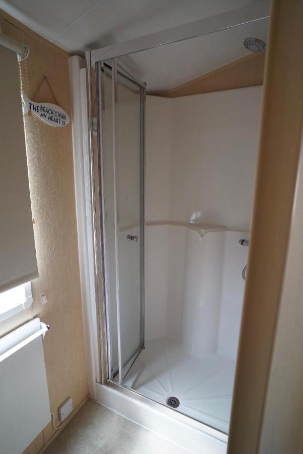 Lyntons 3 Bedroom Caravan Pets Stay Free Linen Included Heacham Exteriör bild